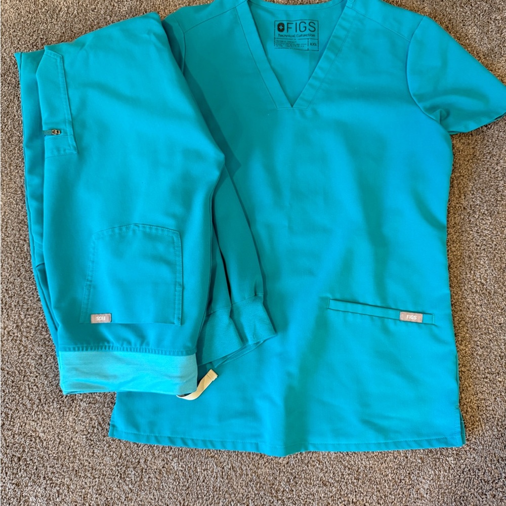 Figs Women's Blue Scrub Top